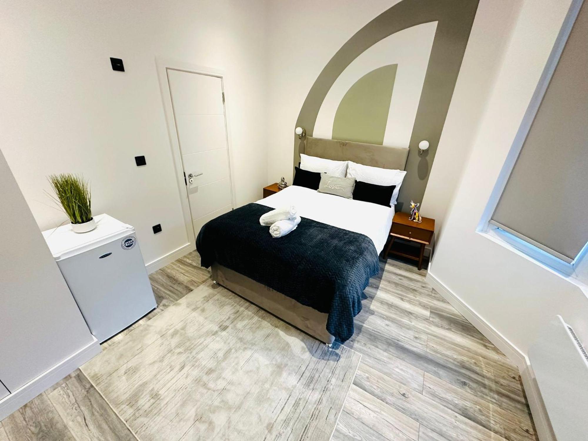 London Beautiful Suites Rooms Top Location ภายนอก รูปภาพ